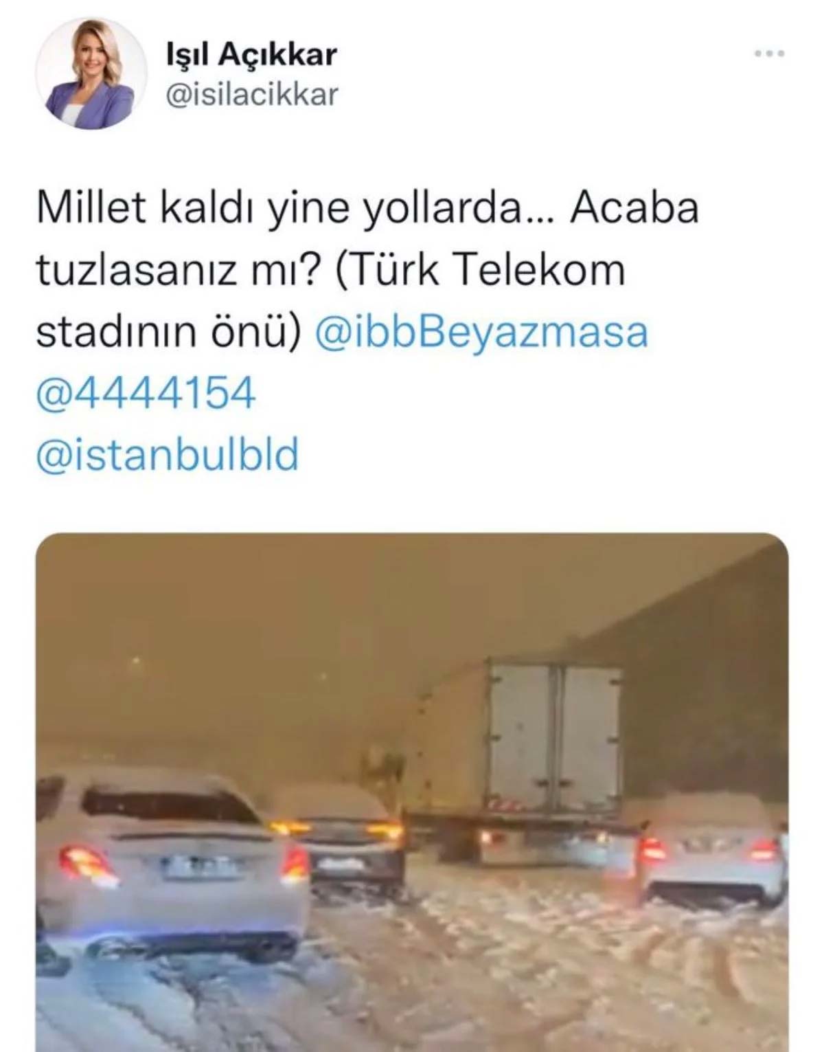 TRT spikerinin İBB'yi suçladığı 'kar' tweeti sosyal medyada gündem oldu