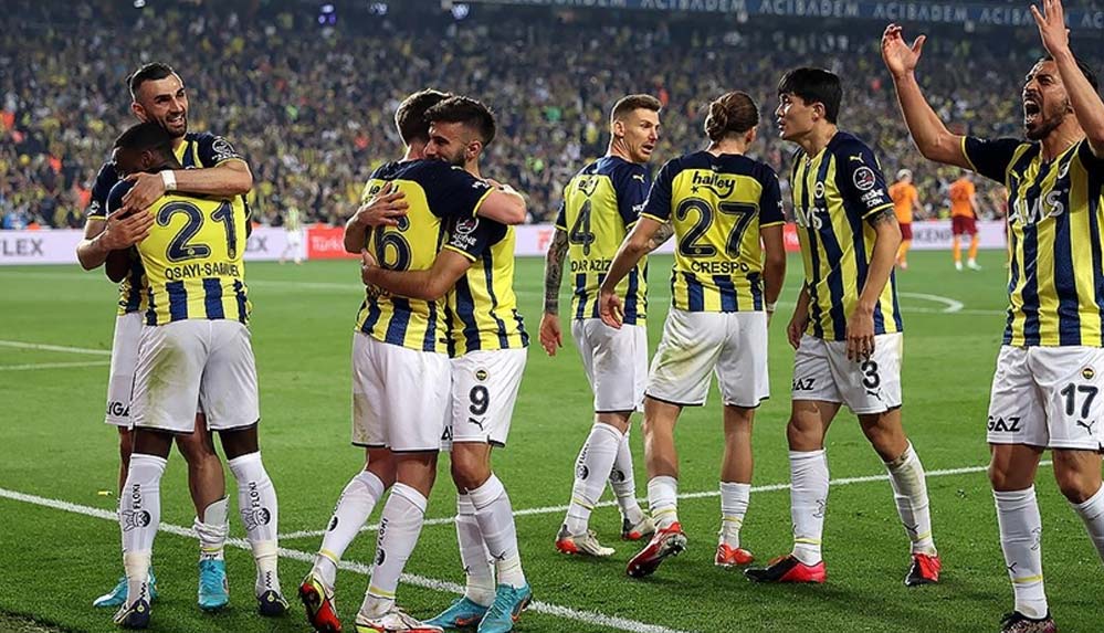 Dev derbinin galibi Fenerbahçe