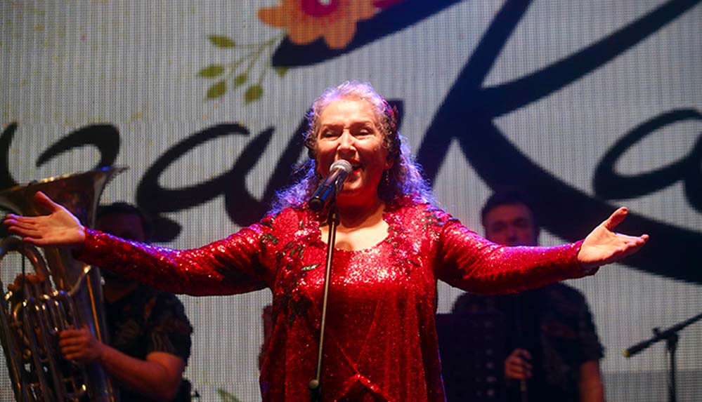 Suzan Kardeş, Hıdırellez Bayramı konserlerine başladı