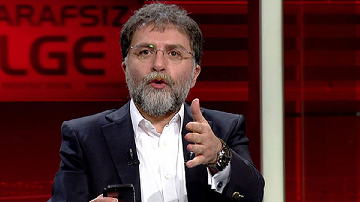 Ahmet Hakan: Laiklik ilkesini hedef alan Tosun'un amacı dikkat çekmek ise "Aşı yaptıranlar maymun olabilir" falan diyemez miydi?