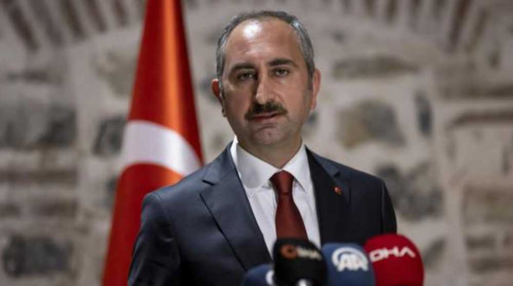 Adalet Bakanı Gül: Sosyal medyada tutuklama siparişi verenlere sesleniyorum, T. C. bir hukuk devletidir