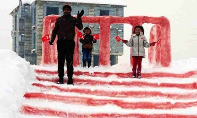 Kızı için kardan Anıtkabir yapan Hakkarili babaya Mansur Yavaş'tan yanıt