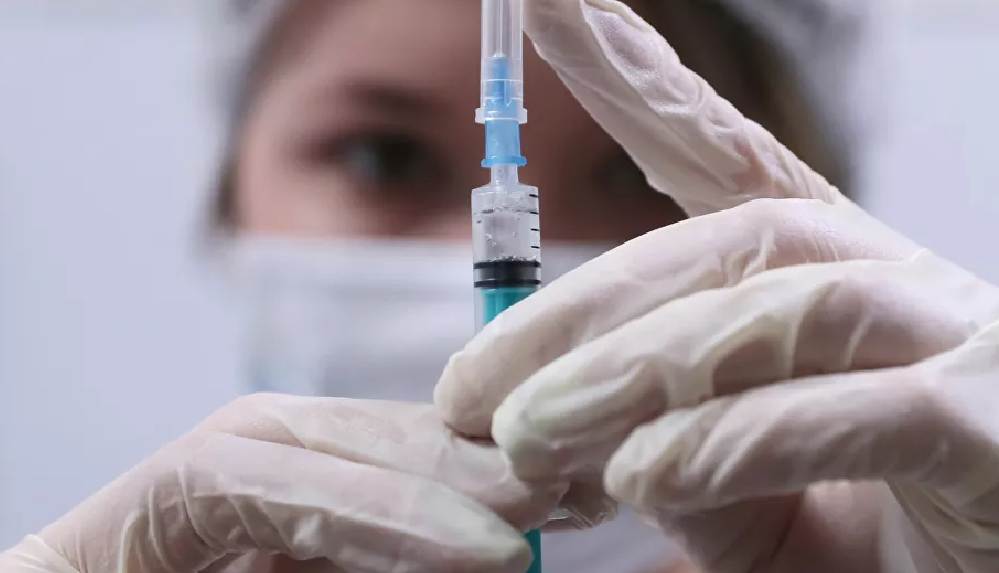Türkiye'de koronavirüs aşısı yapılanların sayısı 2.5 milyonu geçti