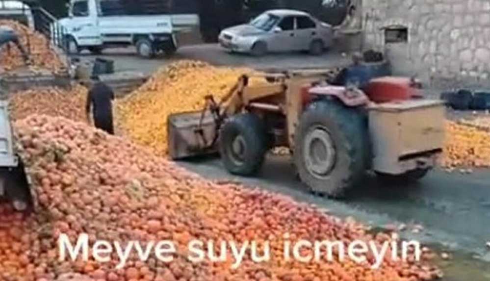 Süt-banyosu-ve-dönerle-danstan-sonra-şimdi-de-meyve-suyu-videosu