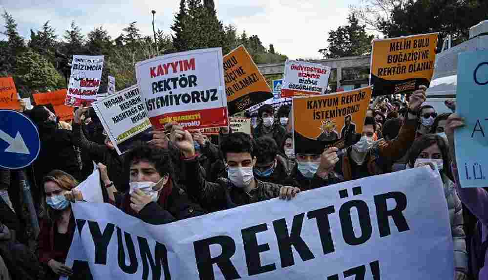 Türk halkının yüzde 73'ü rektörü öğretim elemanlarının seçmesini istiyor