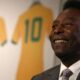 Futbol efsanesi Pele'nin bir süredir hastanede olduğu öğrenildi