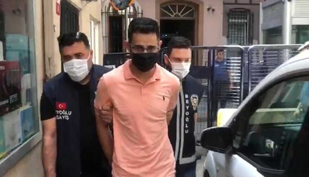 Türk parasıyla burnunu silen turist gözaltına alındı