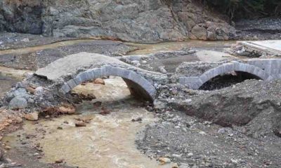 Kastamonu'daki selde 122 yıllık tarihi köprü de zarar gördü
