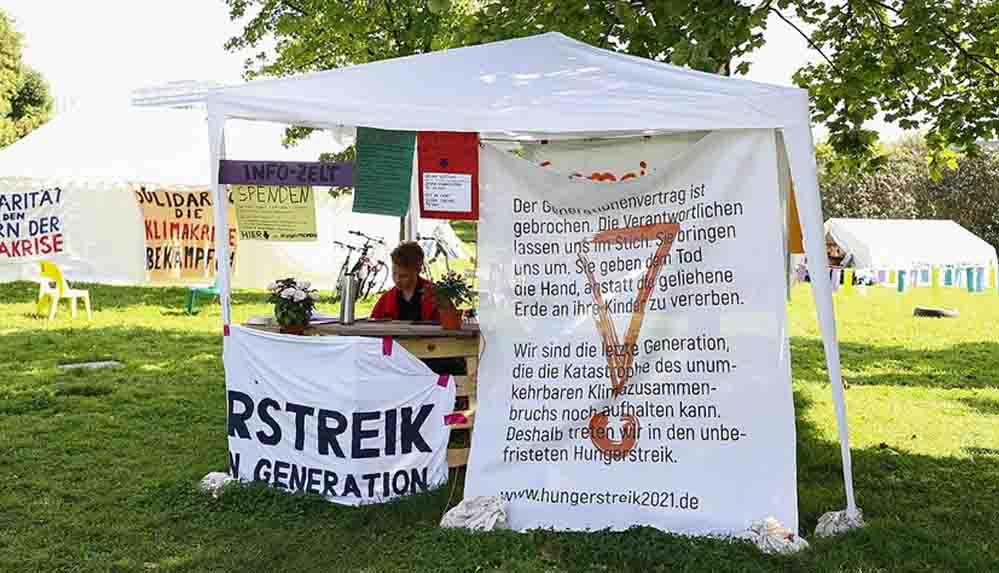 Almanya'da aktivistler iklim değişikliğine dikkati çekmek amacıyla açlık grevini sürdürüyor