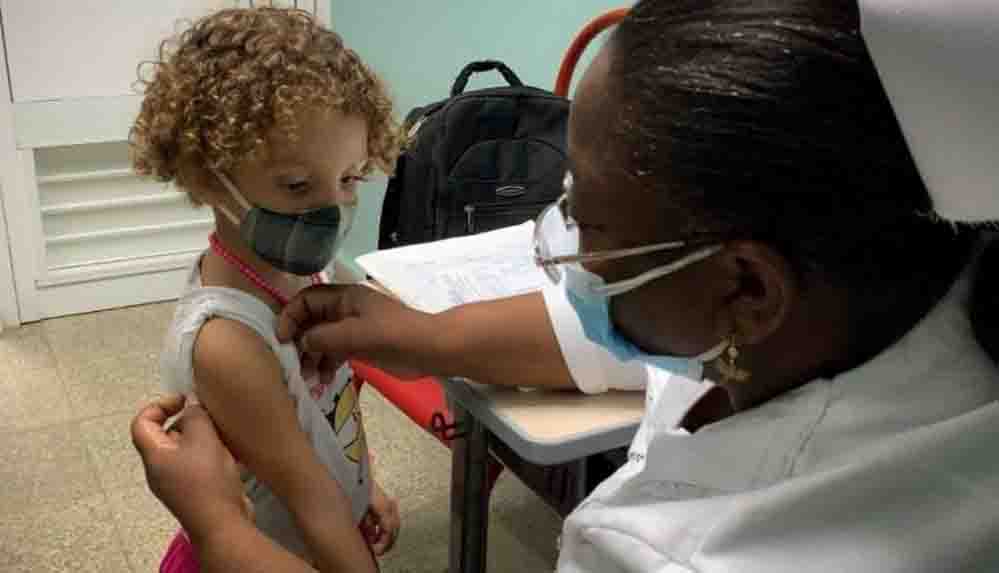 EMA, 5-11 yaş arası çocuklara Kovid aşısı yapılmasını onayladı