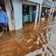 Hindistan'da şiddetli yağışların neden olduğu felaketlerde 17 kişi hayatını kaybetti