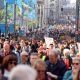 Brüksel'de binlerce kişi Glasgow zirvesi öncesinde iklim değişikliği için yürüdü