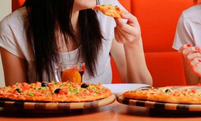 İran'da pizza yiyen kadınların televizyonda gösterilmesi yasaklandı