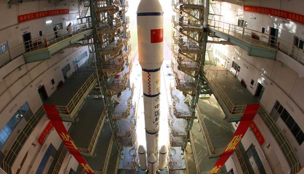 Çin, uzay istasyonunun uydulardan korunması için ABD'ye çağrıda bulundu
