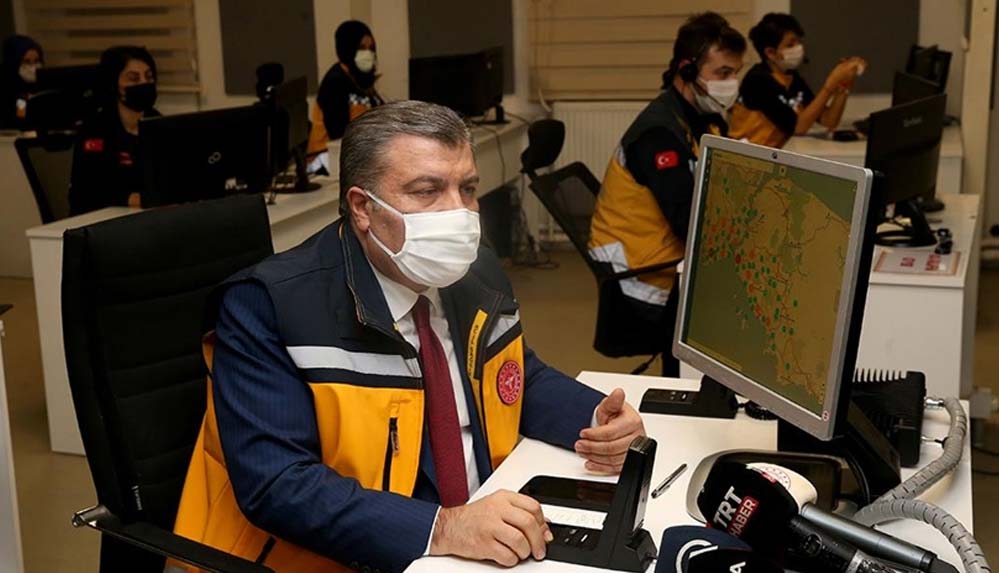 Sağlık Bakanı Koca: İstanbul'da 5 katına çıkan bir vaka sayısına şahidiz