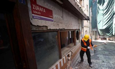 Zürafa Sokak'ta yıkım çalışmalarına başlandı