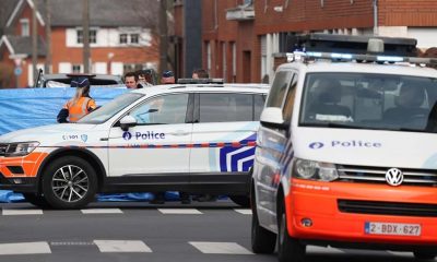 Belçika'da karnaval için toplanan kalabalığa aracın dalması sonucu 6 kişi öldü