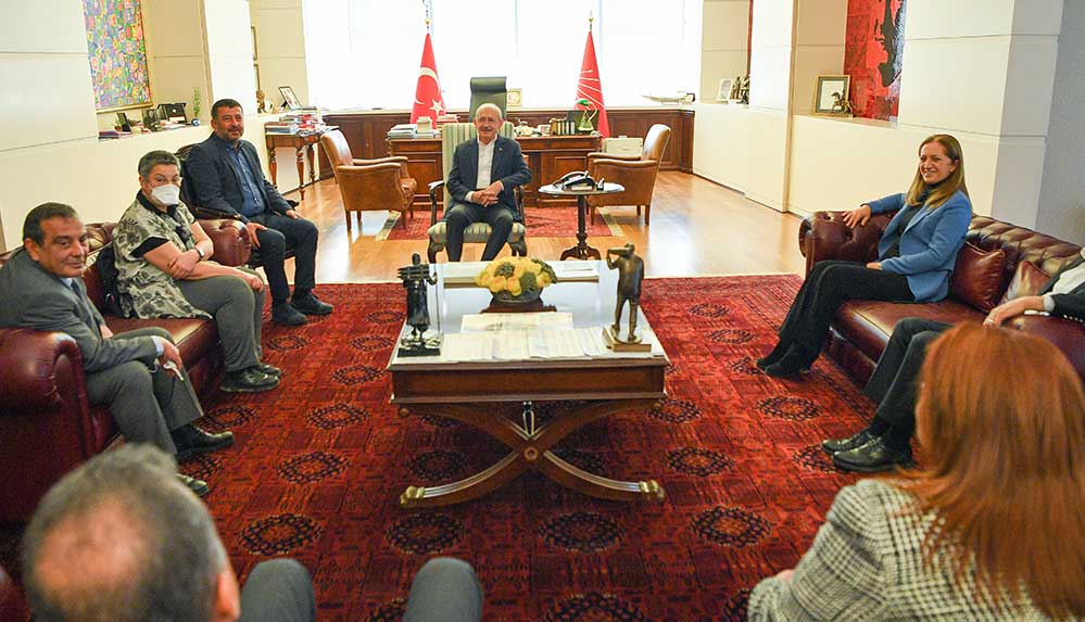 Kılıçdaroğlu; DİSK, KESK, TMMOB ve TTB heyeti ile bir araya geldi