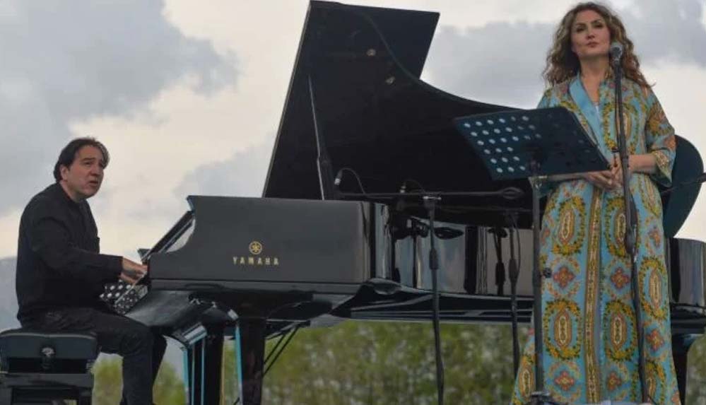 Fazıl Say ve Serenad Bağcan’dan Munzur Çayı kıyısında konser: 10 bin kişi katıldı
