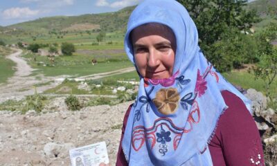Afyonkarahisarlı kadın, 32 yıl sonra nüfus cüzdanı sahibi oldu