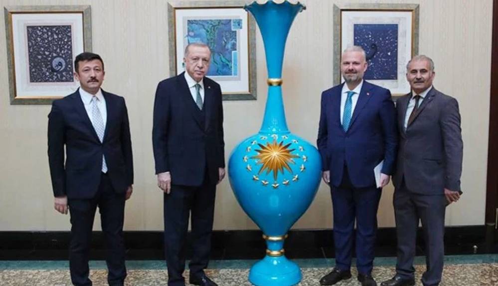 Erdoğan sipariş verdi: Saray'a 50 vazo yapılacak