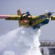 "Ateş Kuşları" olarak bilinen CL - 215 tipi yangın söndürme uçakları gökyüzüne dönüyor