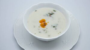 Beslenme ve Diyet Uzmanından 5 soğuk yaz çorbası tarifi