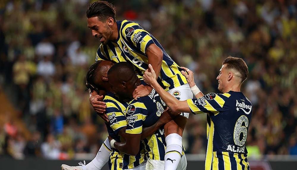 Fenerbahçe,-Alanyaspor-karşısında-gol-oldu-yağdı